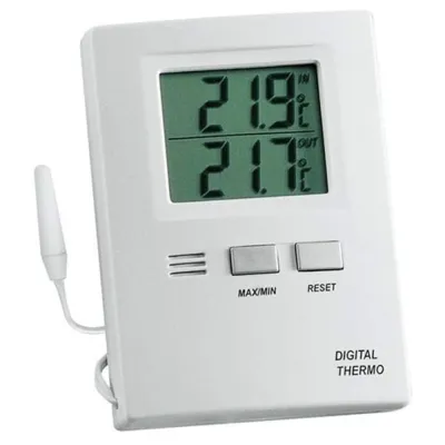 DIGITAL THERMOMETER INTERIOR EXTERIOR WITH PROBE