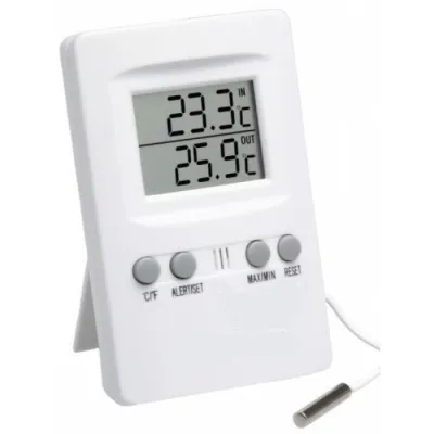 INTERNAL AND EXTERIOR DIGITAL THERMOMETER WITH ALA